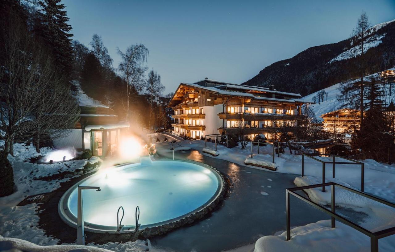 Familien Hotel ซาลบาคฮินเทอร์เกลมม์ ภายนอก รูปภาพ